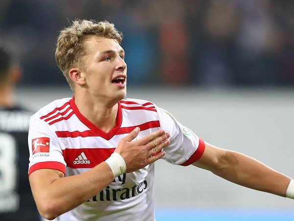 Diincar Chelsea, Madrid dan MU, Striker Belia Hamburg ini Segera Tentukan Masa Depan