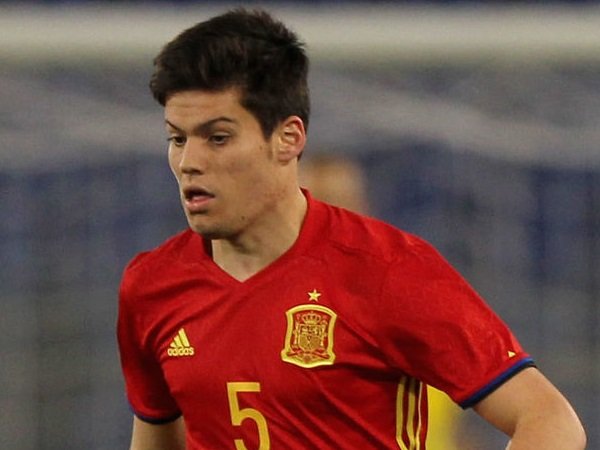 Eibar Bidik Bek Koeln di Januari 2018