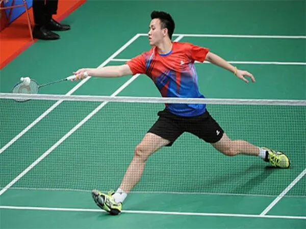 Zulfadli Zulkifli & Kento Momota Lolos ke Perempatfinal Macau Open 2017