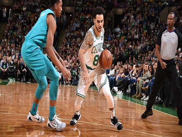 Tanpa Irving, Celtics Tetap Perkasa Lawan Hornets