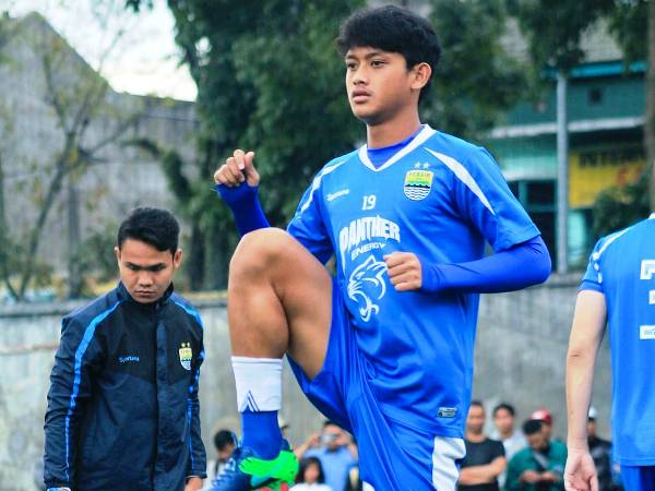 Butuh Jam Terbang, Gelandang Muda Persib Buka Kans Hengkang