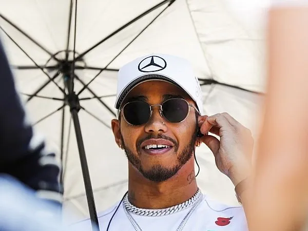 Emerson Fittipaldi Yakin Lewis Hamilton Pasti Akan Jadi Bintang di Era 70-an