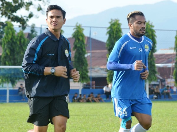 Fisioterapis Persib Dapat Pengakuan Dari FIFA