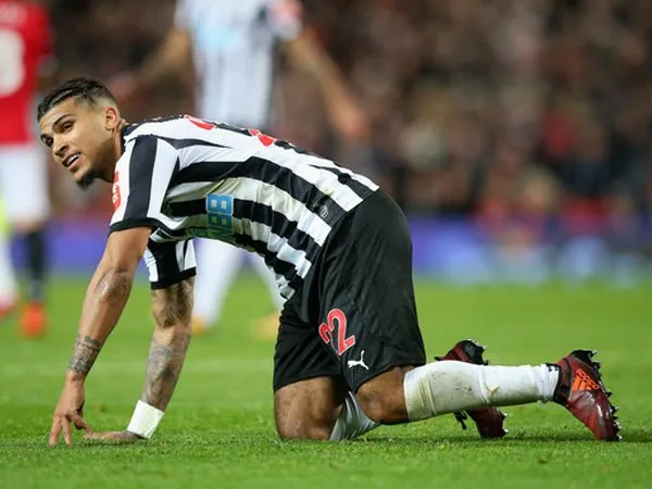 Ingin Akhiri Tren Kekalahan, DeAndre Yedlin Minta Newcastle Bersatu