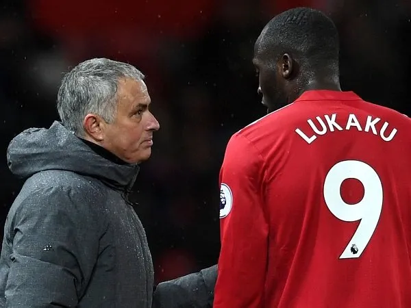 Bikin Gol Lagi di Liga Champions, Lukaku Dipuji Mourinho