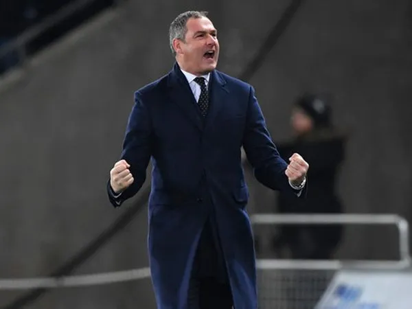 Paul Clement Tidak Khawatirkan Pekerjaannya Bersama Swansea