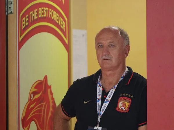 Jelang Piala Dunia 2018, Scolari Akui Ditaksir Beberapa Negara