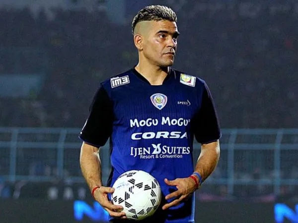 Masa Depan di Arema FC Belum Pasti, Gonzales Gelar Turnamen El Loco Cup