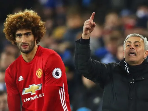 Marouane Fellaini Belum Tentukan Masa Depannya di MU