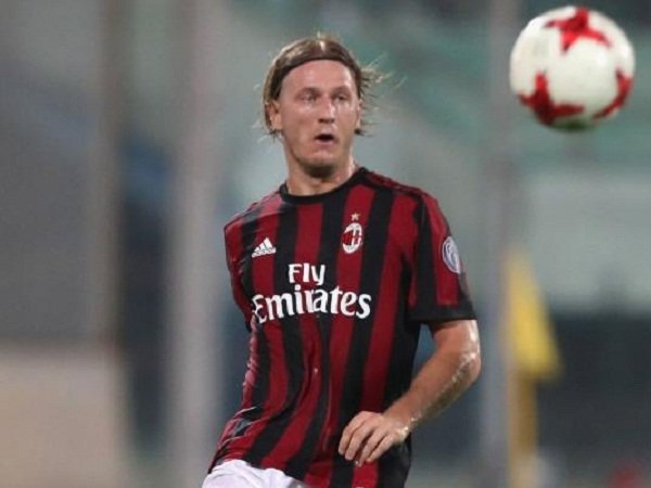Di Tengah Momen Kebangkitan, Badai Cedera Menghantui AC Milan