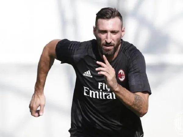 Impresif Lawan Inter, Antonio Donnarumma Bakal Kembali Jadi Starter Milan