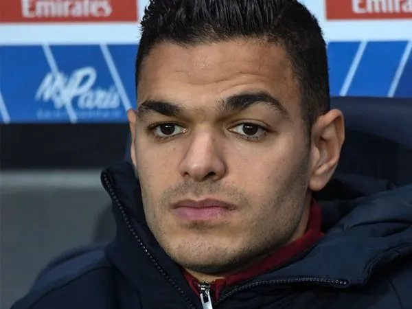 Fenerbahce Dikabarkan Inginkan Hatem Ben Arfa