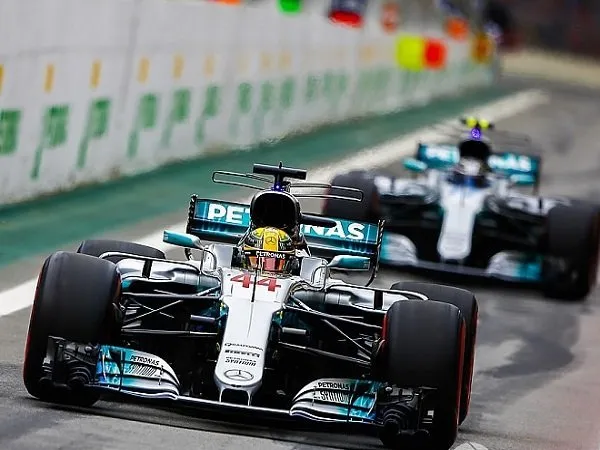 Mercedes Bakal Lebih Prioritaskan Hamilton di F1 2018