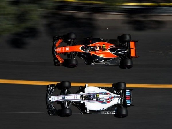 Williams Harus Waspadai Mclaren Di Musim 2018