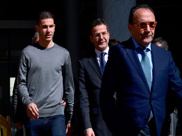 Defender Atletico Madrid ini Terancam Dibui Karena Nikahi Sang Kekasih