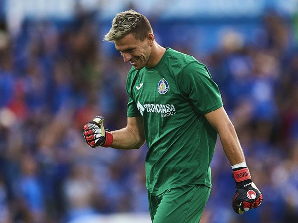 Lolos Tes Medis, Vicente Guaita Segera Gabung ke Crystal Palace