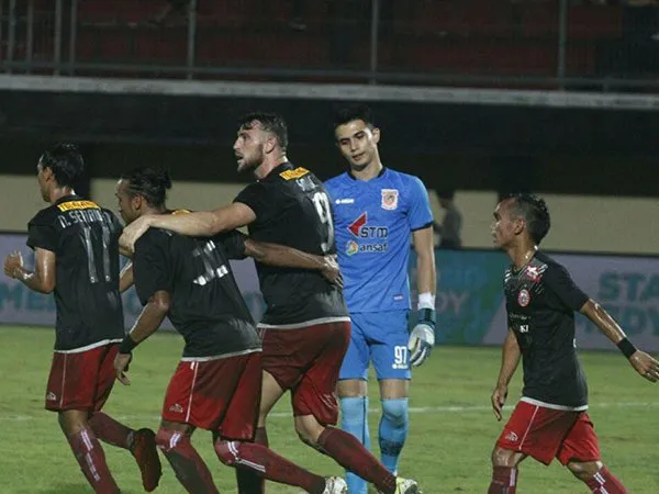 Taklukkan Borneo FC, Teco Sebut Pemain Persija Memahami Keinginannya