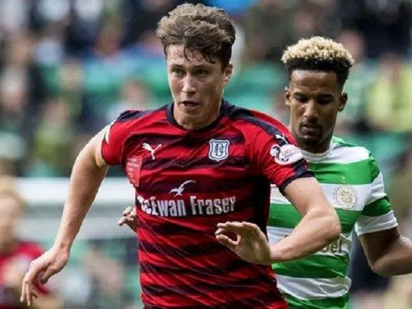Dinilai Terlalu Rendah, Penawaran Celtic Untuk Jack Hendry Ditolak Dundee