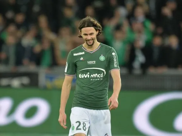 Terungkap! Aubameyang Berperan Atas Kepindahan Subotic Ke Saint-Etienne