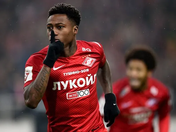 Belum Capai Kesepakatan, Southampton Masih Berusaha Datangkan Quincy Promes