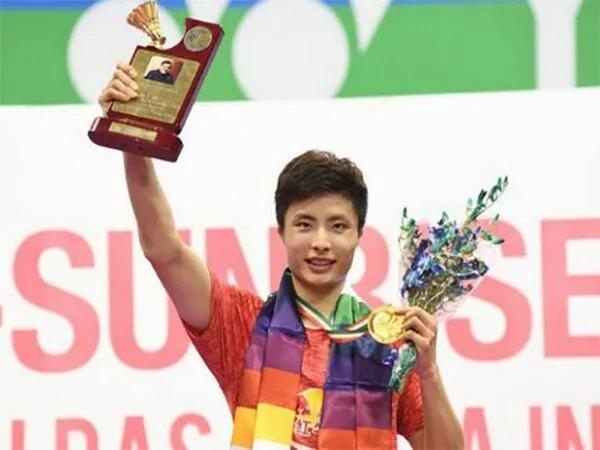 Kalahkan Chou Tien Chen, Shi Yuqi Juara India Open 2018