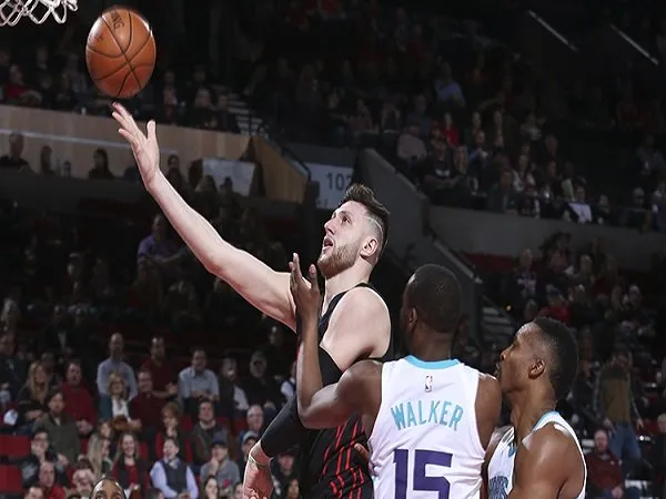 Jusuf Nurkic Bawa Blazers Benamkan Hornets