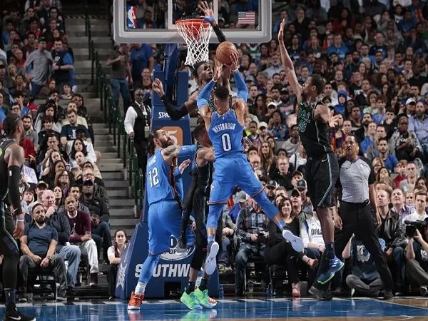 Russell Westbrook Bawa Thunder Menangi Drama Overtime Atas Mavericks