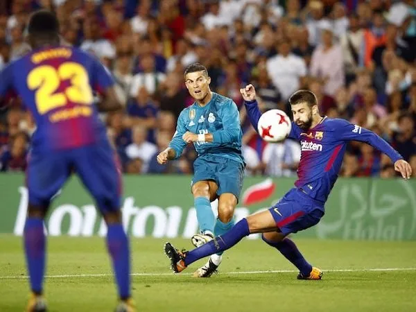 Ternyata Liverpool Pernah Berkesempatan Rekrut Ronaldo dan Pique