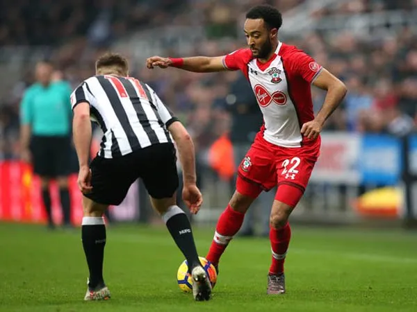 Hughes Yakin Peran Redmond Akan Sangat Penting Bagi Southampton