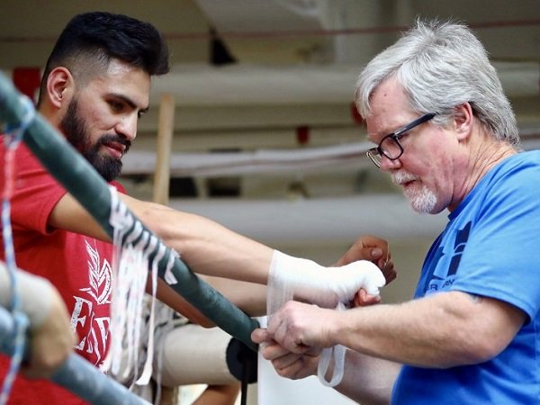 Roach: Ramirez Unggul di Semua Ronde, 2 Juri Harus Diselidiki