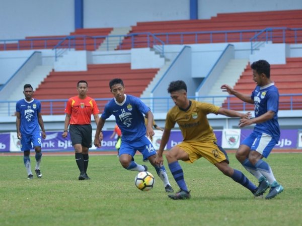 Tekuk Maung Ngora, Bauman Sumbang Gol Untuk Persib