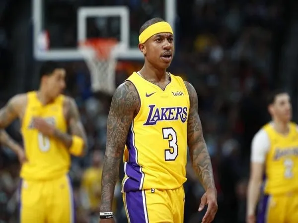 Iasiah Thomas Terbang Ke New York Untuk Periksa Cederanya