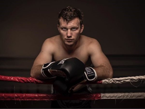 Ucapan "Sampah" Crawford Justru Jadi Penyemangat Bagi Horn