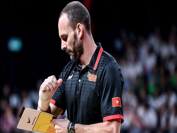 Pelatih Saigon Heat Kyle Julius Diskors Dua Laga