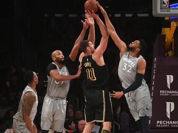 Jimmy Butler Kembali, Timberwolves Benamkan Lakers