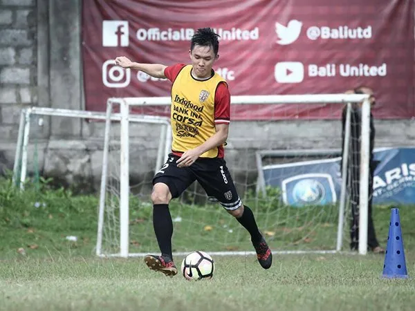 Termasuk Eks Persija, Bali United Boyong 20 Pemain ke Myanmar