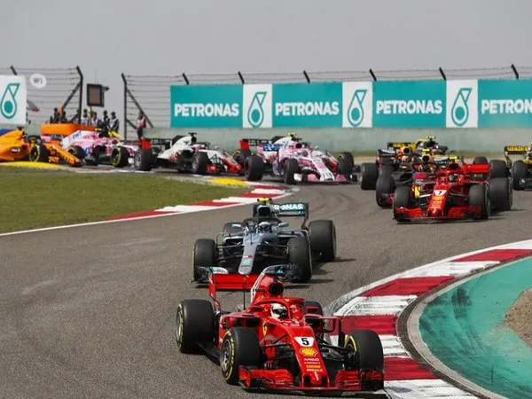 Klasemen F1 Usai GP Tiongkok: Vettel Tetap di Puncak, Mercedes Pimpin Klasemen