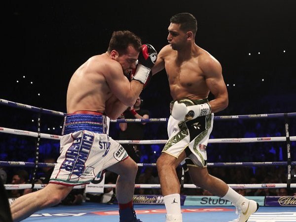 Setelah Taklukkan Lo Greco, Amir Khan Bidik Broner