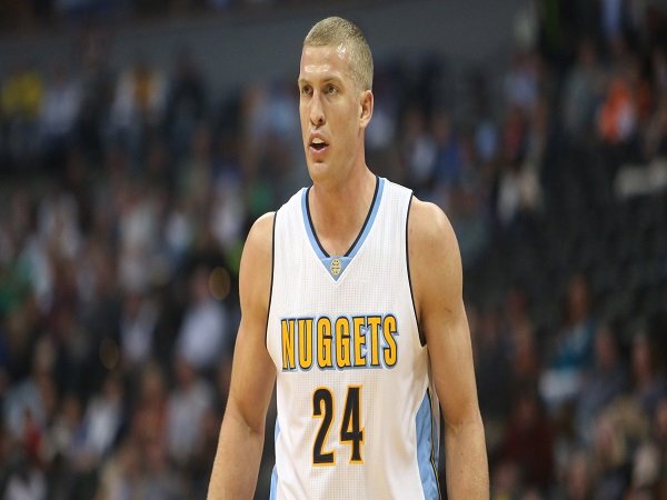 Mason Plumlee Jalani Operasi Otot Inti