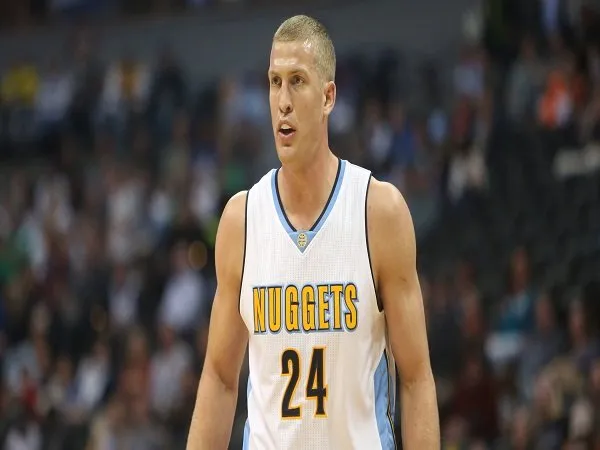 Mason Plumlee Jalani Operasi Otot Inti