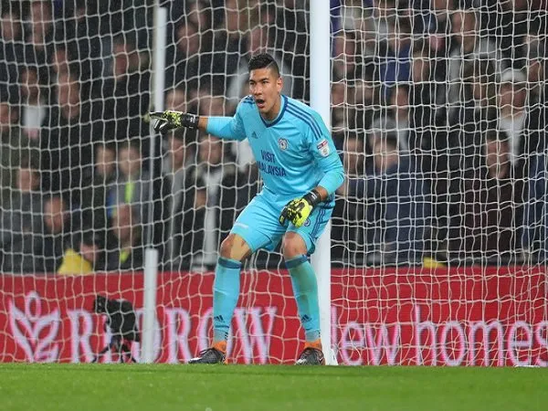 Kiper Asal Filipina Siap Wujudkan Impian Bermain di Premier League