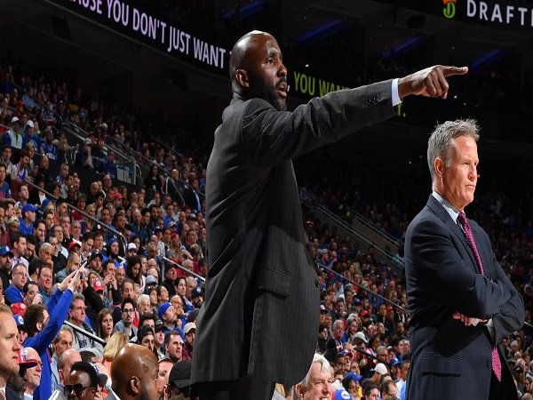 Atlanta Hawks Dapatkan Jasa Lloyd Pierce