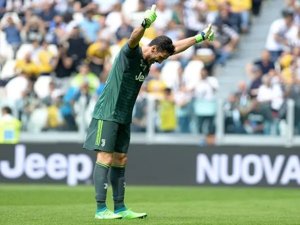Juventus Menangi Laga Terakhirnya Bersama Buffon