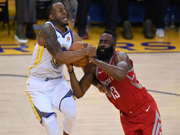 Cedera Kaki, Iguodala Tak Akan Tampil di Game Perdana NBA Finals 2018