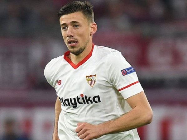 Diminati Barcelona, Sevilla Berharap Bisa Perpanjang Kontrak Lenglet