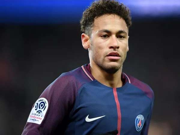 Percaya atau Tidak, Neymar dan PSG Bisa Buat Brasil Juara di Piala Dunia 2018