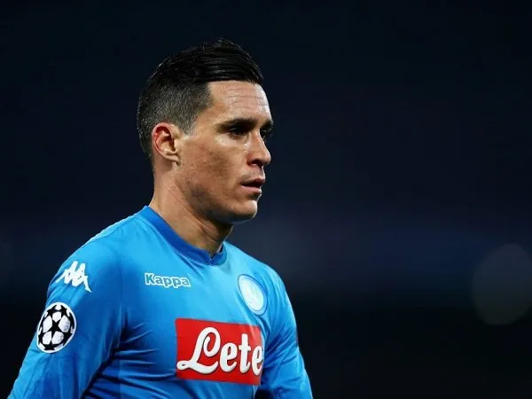 Milan Berpeluang Dapatkan Winger Bintang Napoli dengan Satu Syarat Ini