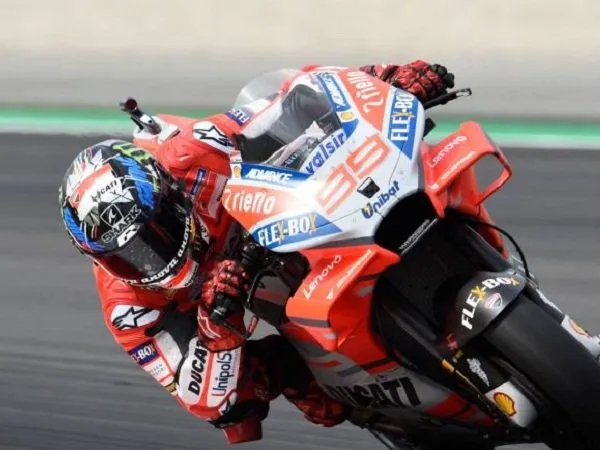 Hasil FP2 MotoGP Catalunya: Lorenzo Tercepat, Marquez Terjatuh