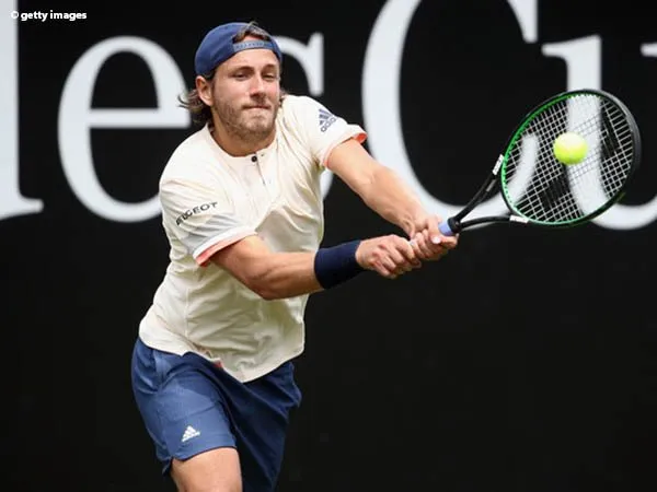 Lucas Pouille Siap Duel Lawan Milos Raonic Di Semifinal Stuttgart