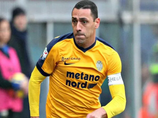 Agen Klaim Gelandang Verona ini Bahas Transfer dengan Lazio dan Roma